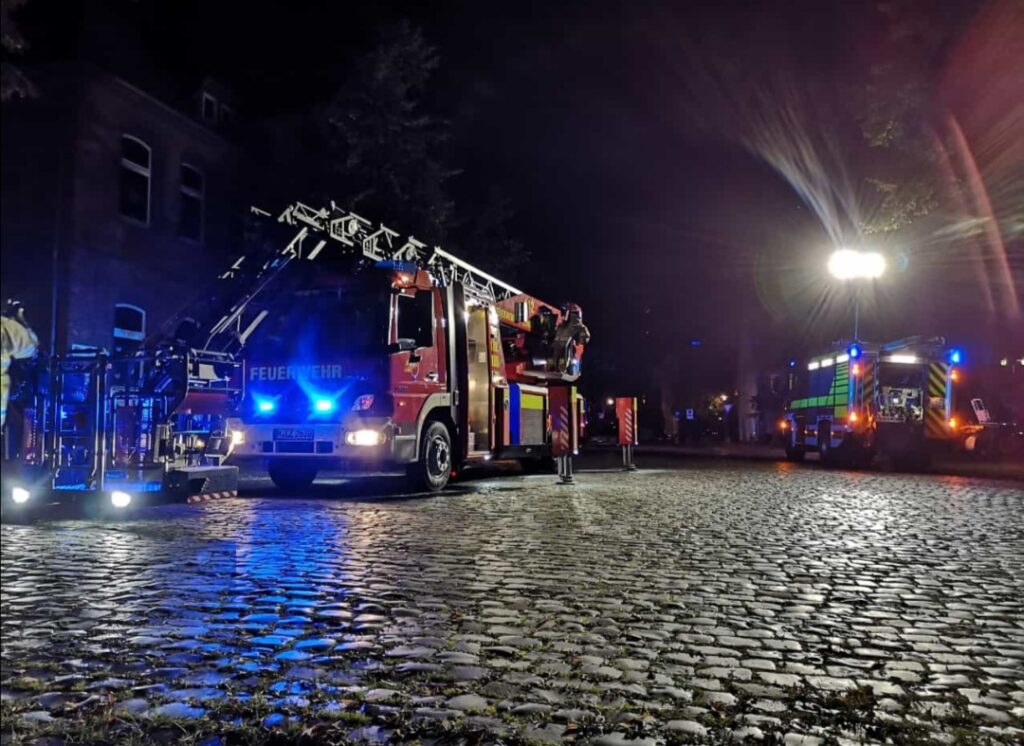Feuerwehr Lehrte - 202108226 Einsatzlagen 8