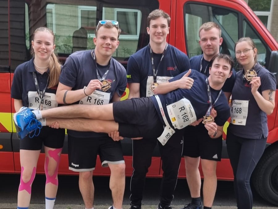 Feuerwehr Lehrte - 20240414 Hannover ADAC Marathon 1