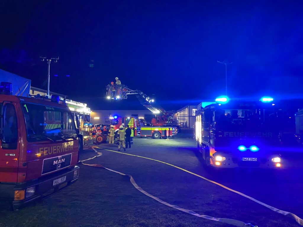 Feuerwehr Lehrte - 20241125 uebung jf abschluss 3